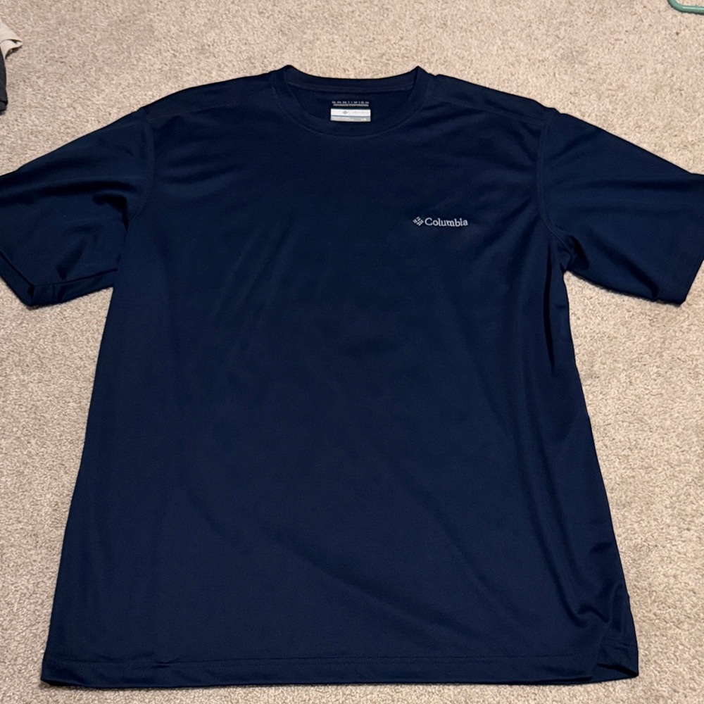 Columbia Men's Dark Blue Short Sleeve Tee